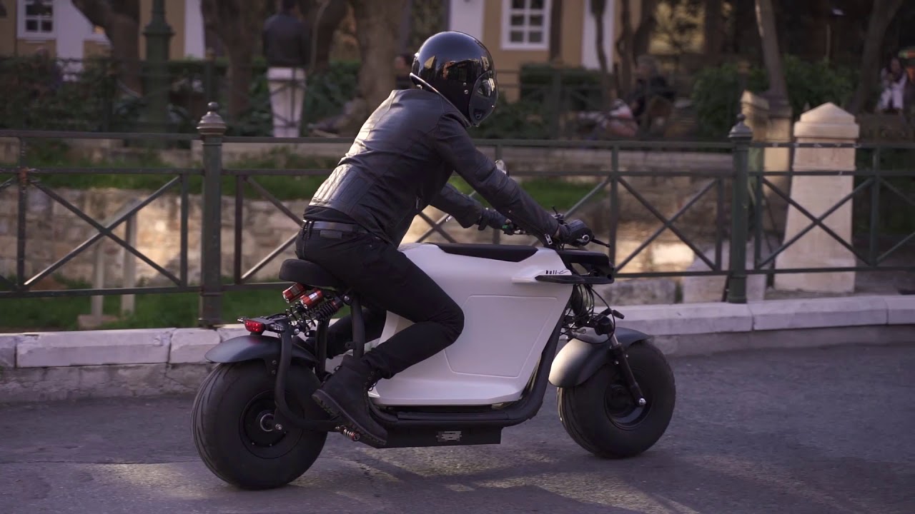 ⁣Bull-e || A limited production urban electric scooter