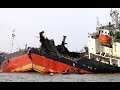 Large Ships Crash In Seaport! Sinking Ships