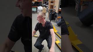 Dont Click The Sound.crazy Frog At Work