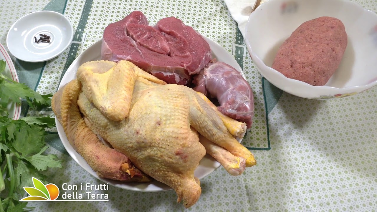 Brodo di carne: tutti i segreti per esaltarne il sapore