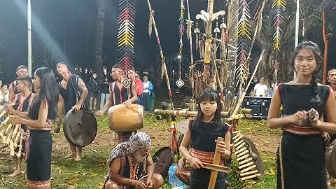 Hòa tấu cồng chiêng văn hóa dân gian của dân tộc Tây Nguyên