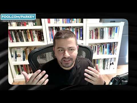 You Won't Believe What the ServiceNow CEO Just Said | NOW Stock Analysis Episode cover