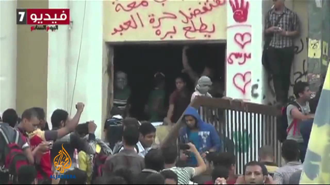 تتواصل الاحتجاجات الطلابية في مصر رغم حملة القمع.