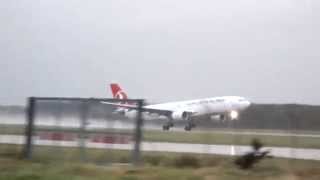 Turkisch Airlines A330 TC-JIT wet take off @ HAJ
