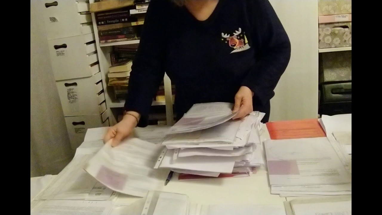 ASMR /#1/Viewing documents and filing thematically/Sounds/No Talking ...