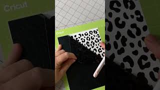 Weeding Cricut Vinyl Leopard Print #shorts #cricut #cricutmade #tumbler #art #creative #craft