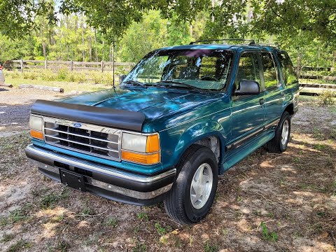 1993 Ford Explorer XLT Walk around and test drive video
