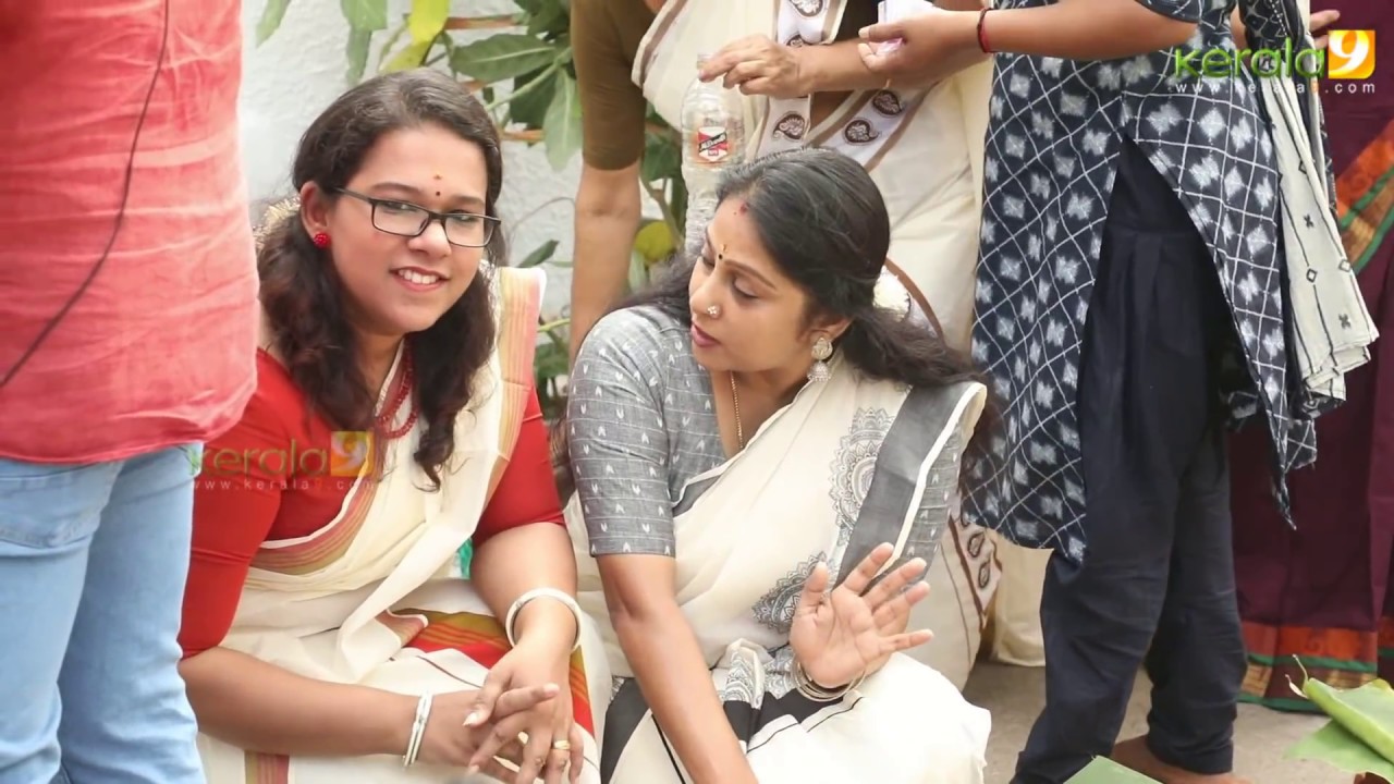 Attukal Pongala 2020 | Actress at Attukal Pongala 2020 - Kerala9.com