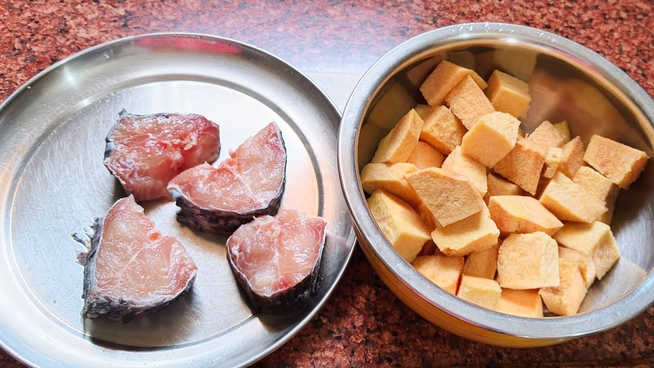 ওল কচু আর রুই মাছ দিয়ে খুবই সুন্দর একটা পুরনো দিনের রেসিপি রান্না করে দেখাবো