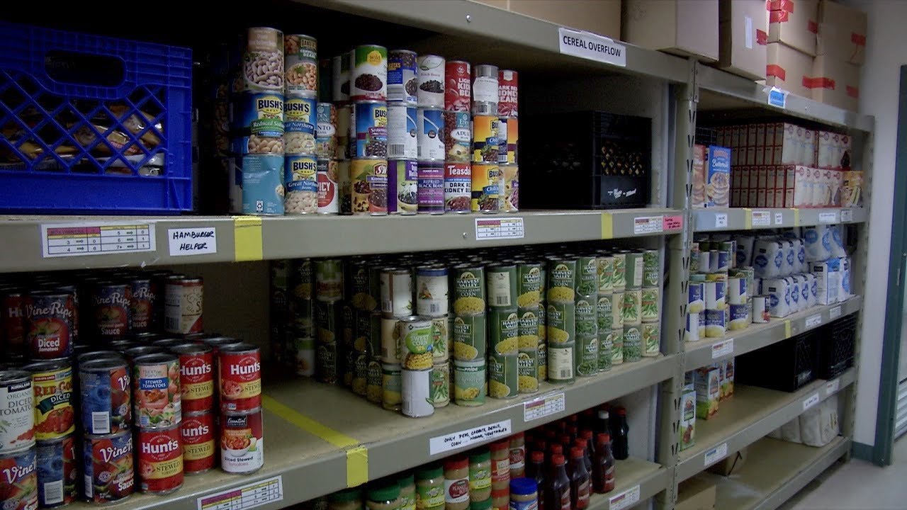 Food Shelves Prepare for More Use - YouTube
