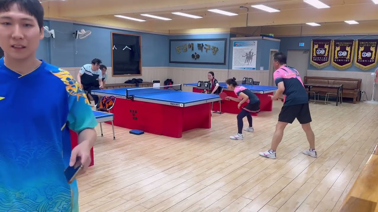 2025.4.6 동김해탁구장 일요리그 2단1복 고상훈5.김영숙10 VS 김도성8.이영우8 8강