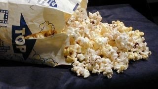 Study: 5-second rule doesn't determine food safety