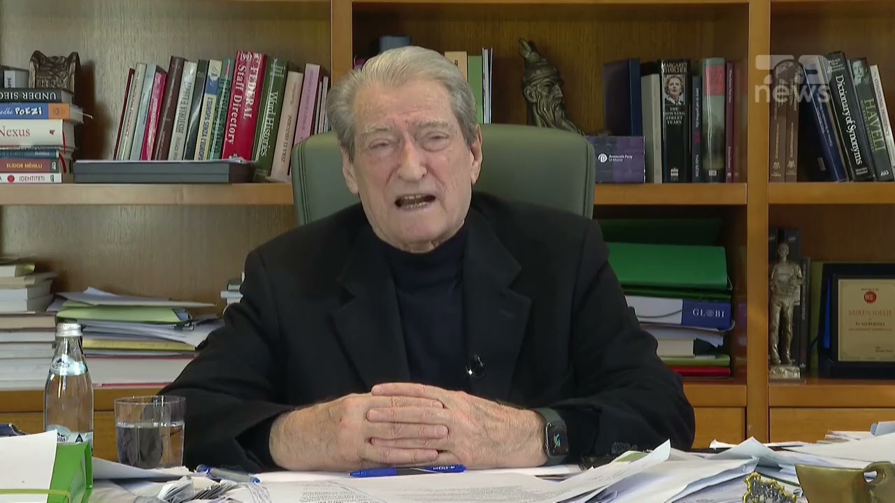 Top News - ‘Rama po godet drejtësinë dhe PD’. Sali Berisha pas fjalës së Edi Ramës me deputetët e PS