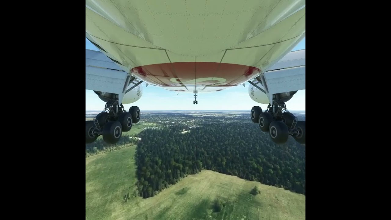 Impossible Landing EMIRATES Boeing 777 at Germany "Berlin Brandenburg Airport"
