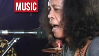 Kalayo - "Padayon" Live!
