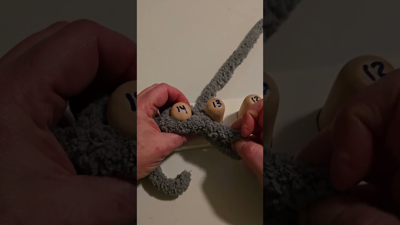 casting on to a chunky blanket loom