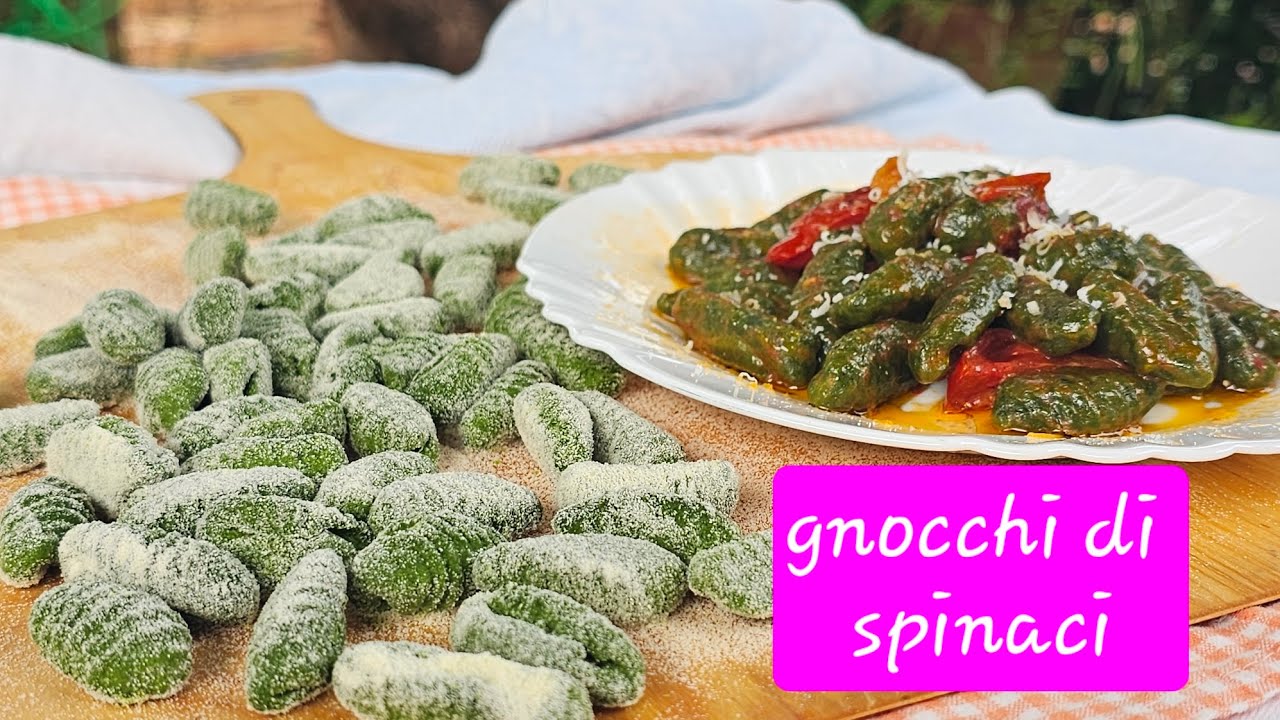 Gnocchi di spinaci, pasta fresca con solo due ingredienti: spinaci e semola rimacinata 