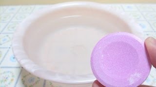 入浴剤  ピンクの湯色　Bath powder Bath Bubble of eggs toy medicinal Japanese