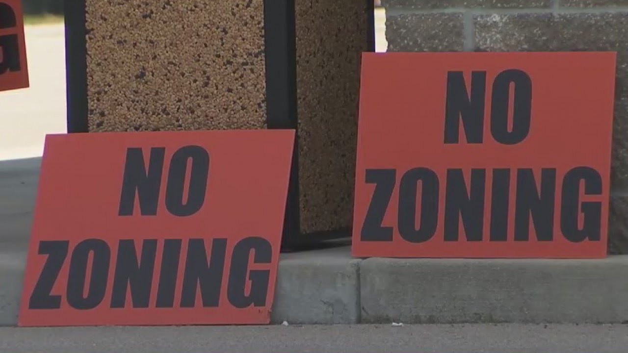 Debate over comprehensive zoning in Gibson County continues with