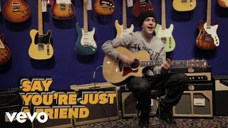 Austin Mahone - Say You're Just A Friend (Acoustic) (VEVO LIFT) Resimi