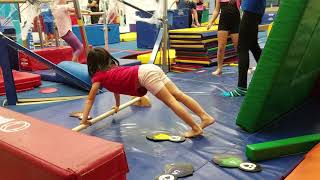 171026  Karis and Noelle gymnastics(3)