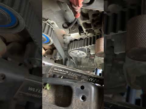 Своевременный ремонт . Замена ремня Грм пассат б8 #auto #wag #passatb8