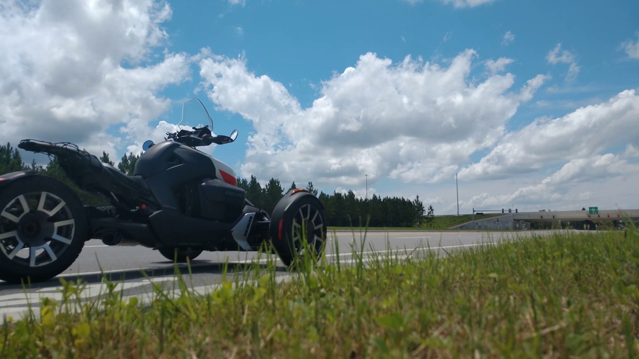 CanAm Ryker, Two Brothers exhaust YouTube