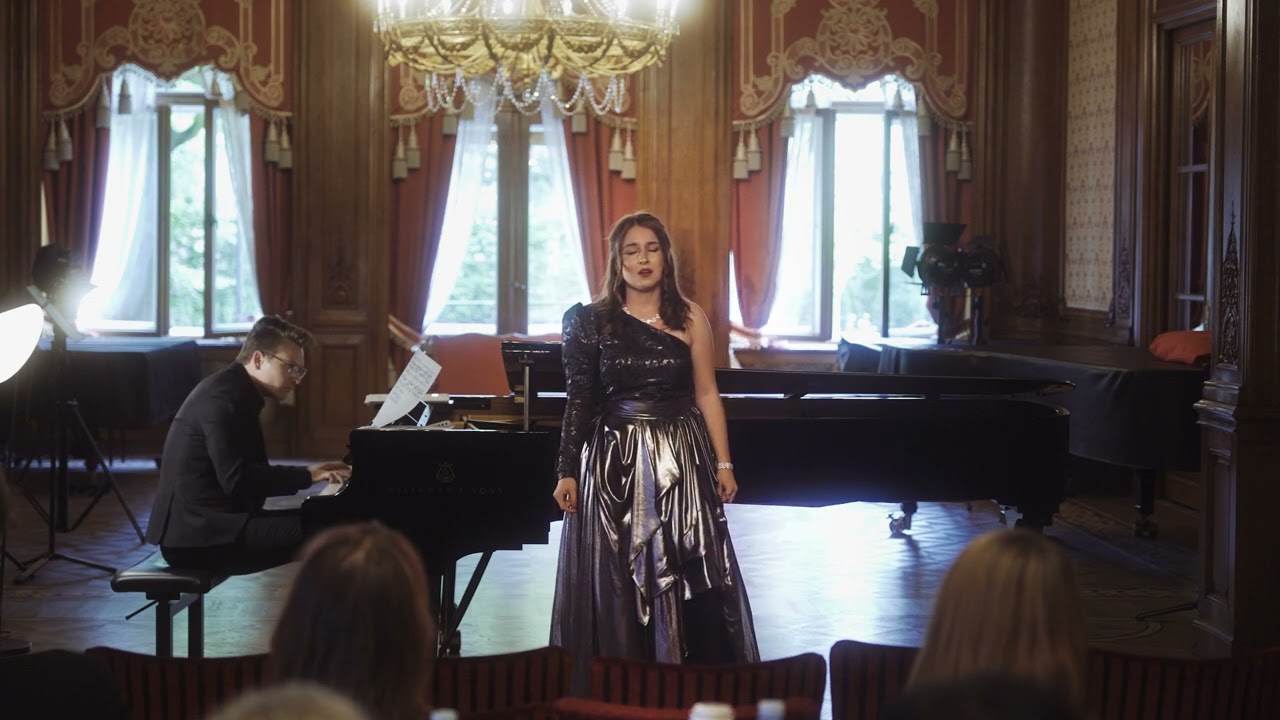 A. Dvorak- ,,Za Stihlou Gazelou