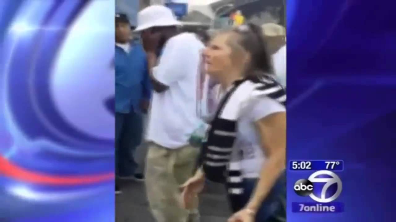 Man Walks Into McDonalds With Knife Stuck In His Back