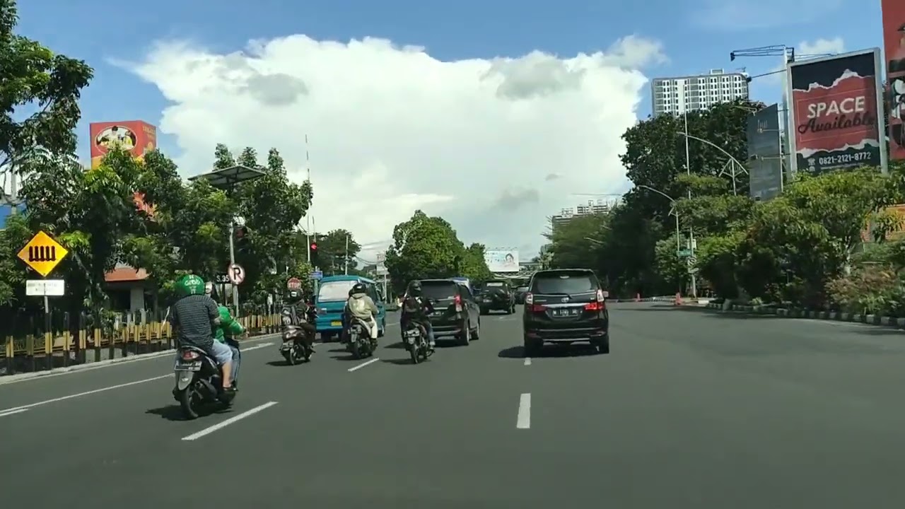 dari Putar Balik Dpn Kebun binatang Surabaya sampai ke Bunderan waru..16 Juni 2022....