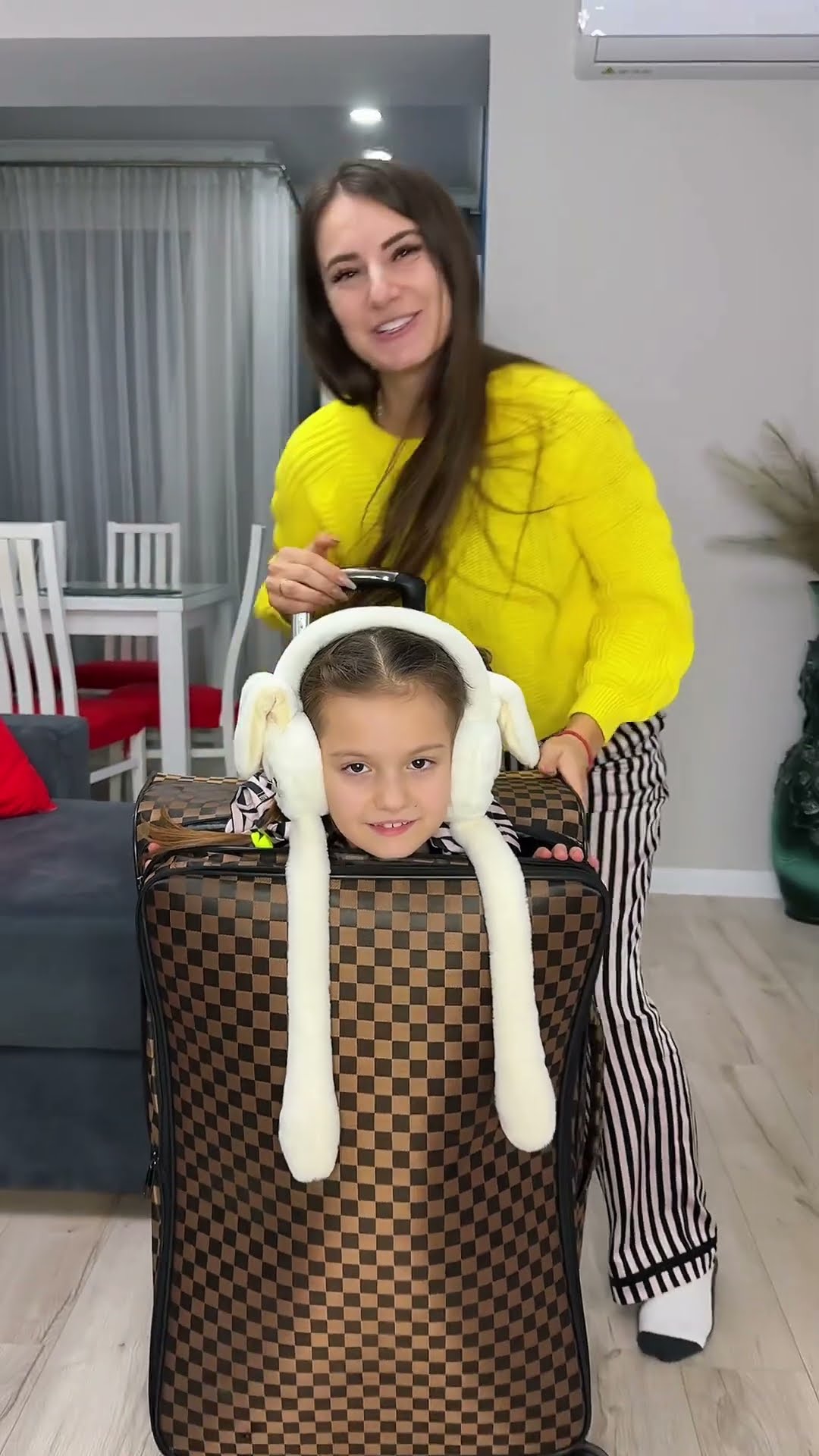 I love my suitcase by Tsuriki Show