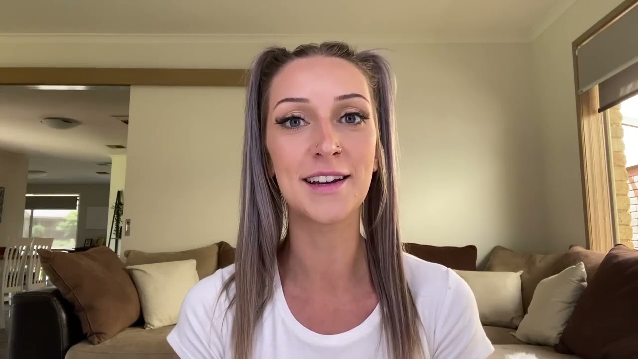 Melbourne Makeup Artist Lysandra from LK Make Up Design