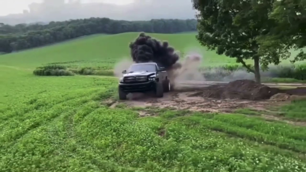 Insane Diesel Trucks (Compilation #1) 