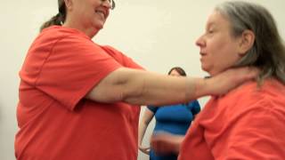 Self-defense expert shares tips for women screenshot 4