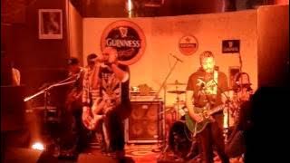 OMNI (@omnibandid) feat.  Husein Alatas (@huseinidol8) & Ecky Divine - Toxicity