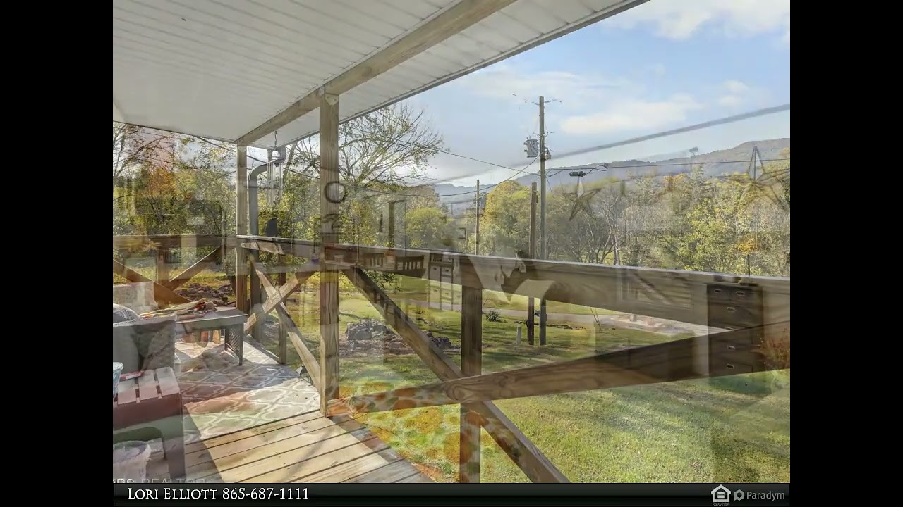 Wallace Real Estate - 221 Sinnamon Ln