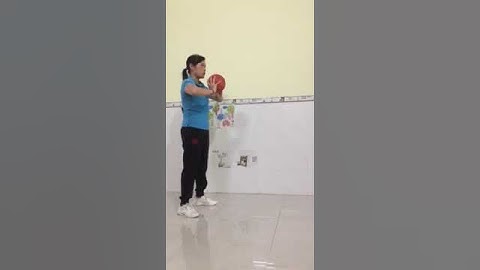 Chị Triều - Kỹ thuật 2 bước lên rổ