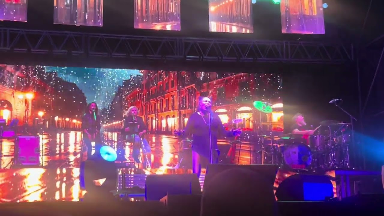 Loredana Bertè - Una sera che piove (Ribelle Tour 2024 - Live in Bergamo 19/07/2024)