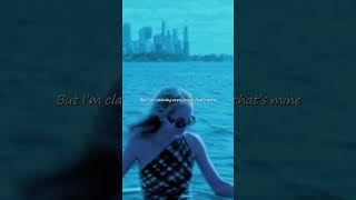 Room 302 - Lyra Noon #melancholy #chillbeats #emotional #nostalgic #vulnerables