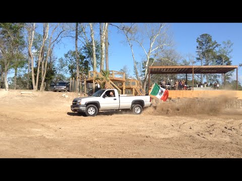 2016 skip day part 2 (crosby texas mudding) - YouTube
