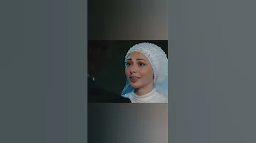 إليف نقاء يتلألأ في ثوب الزفاف 