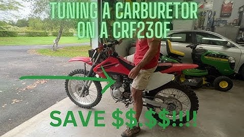 Hoe je een carburateur eenvoudig afstelt. Honda CFR230f, geen stationair toerental. Geen volledig...