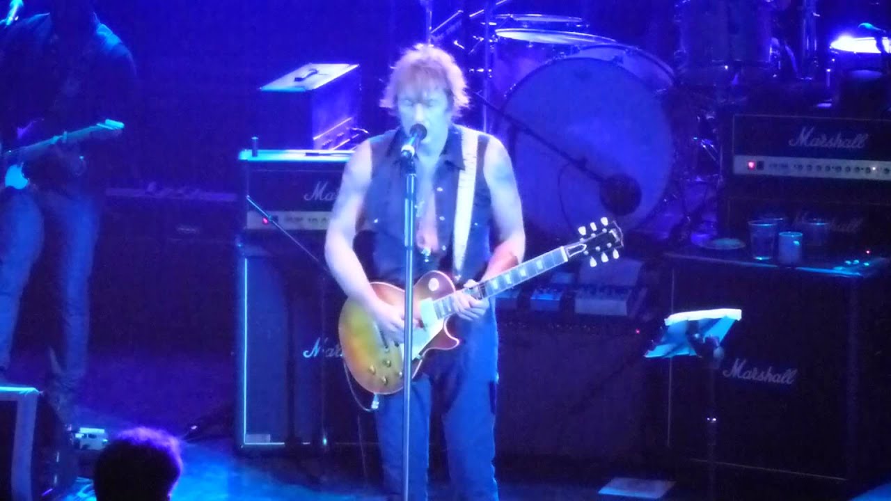 Fallen From Graceland - Richie Sambora Live in London