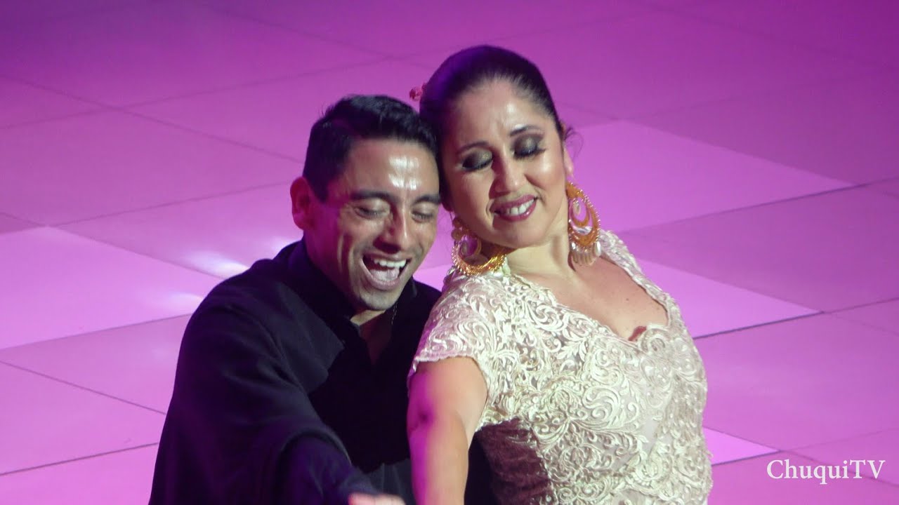 Evelyn Bellido y Luis Alfredo Passalacqua. Campeones. 6to Aniversario "Te amo Marinera" 2023