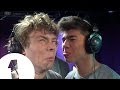 5 Seconds Of Summer play Spin The Bottle