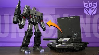 UNBOXING & LETS PLAY! -  Grimlock Transformer Robot - Humanoid Dual-Form Bipedal by Robosen SDCC