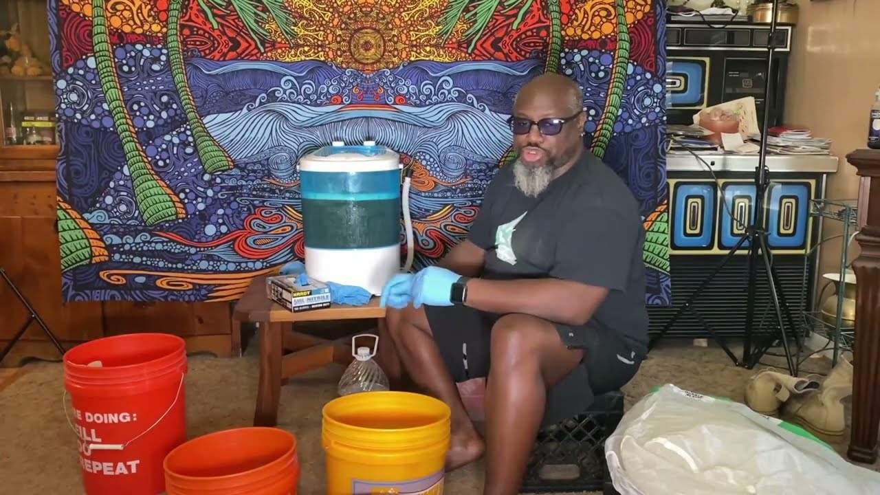 Coldwater Extraction Tutorial with the Five Gallon Bubble Magic Machine