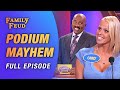 “Distract him!” Podium mayhem FLOORS Steve Harvey!