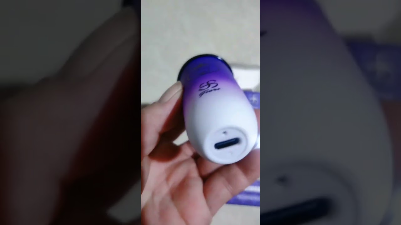 Blackcurrant Bliss in a Cup! 🍇 Discover the Adorable Fours Rechargeable Vape!" 