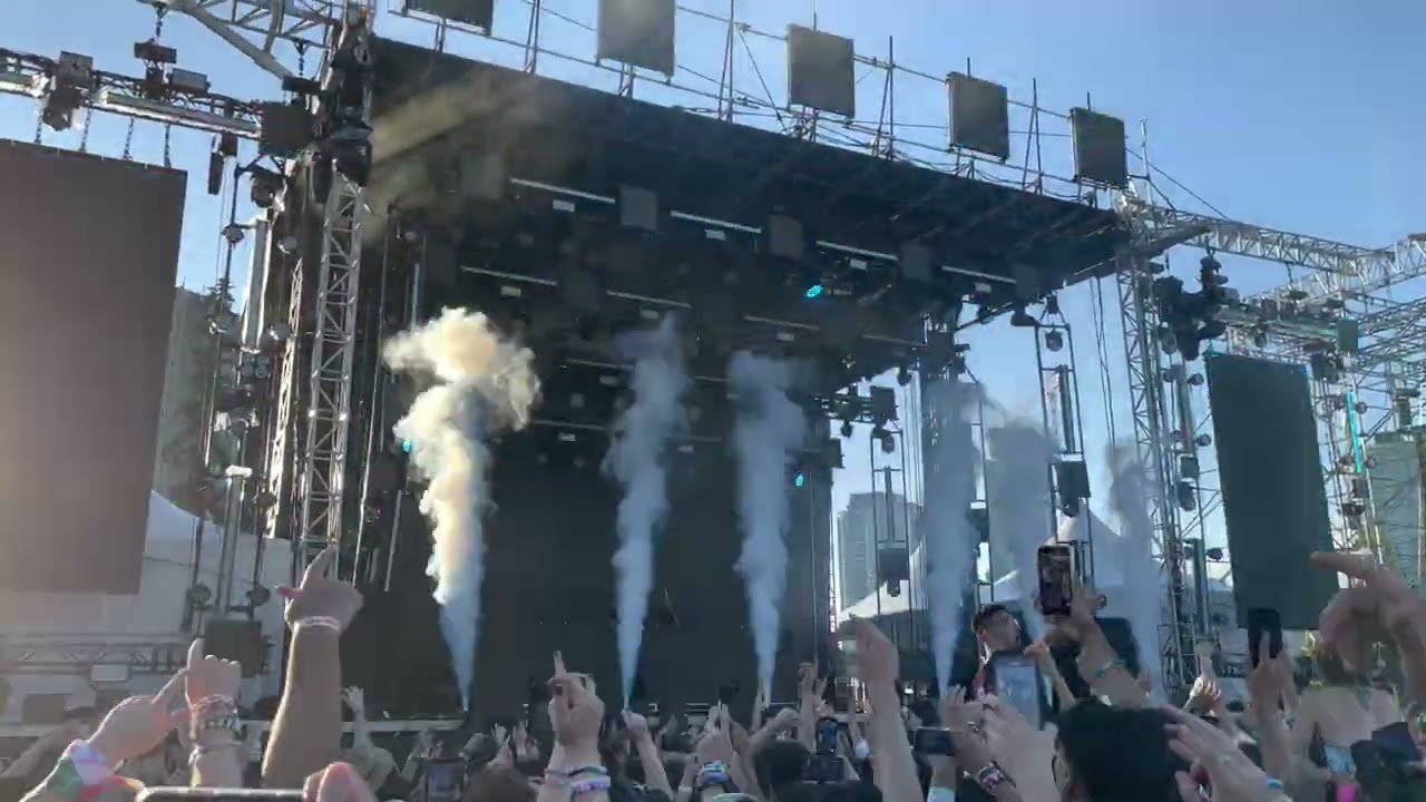 All You Need To Know & Gravity - SLANDER @ FVDED 2022 (4K)